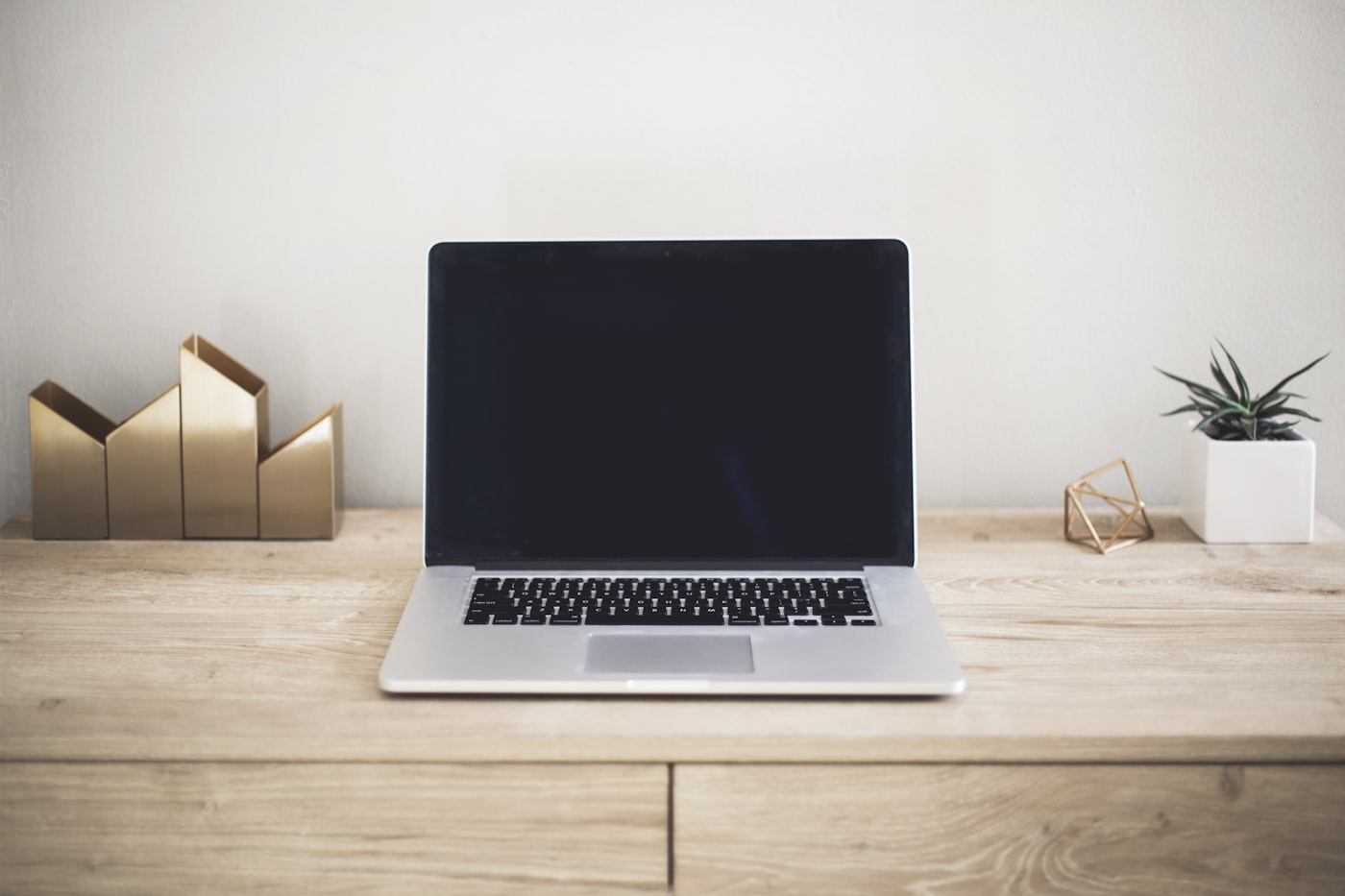 MacBook Air M2 13", 16/512 — imaginea 2
